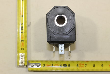 M&M Solenoid 7700 