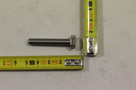 FINISHED HEX BOLTS - STAINLESS STEEL A2 Fabory 51017 063.038