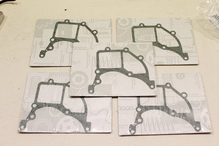 5x Original Mercedes A6062010180 Gasket